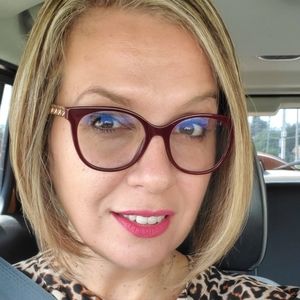 Hi! Please check out my closet:).